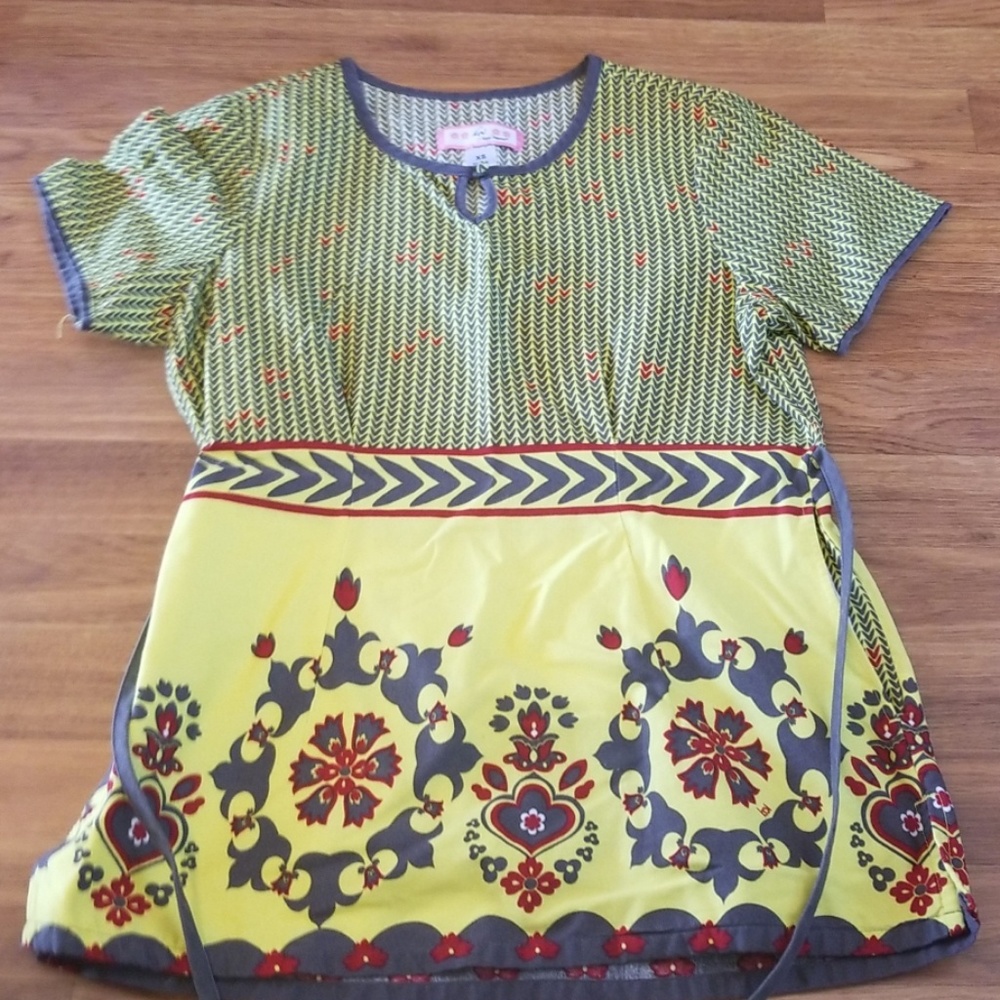 KOI Scrub Top Size X Small